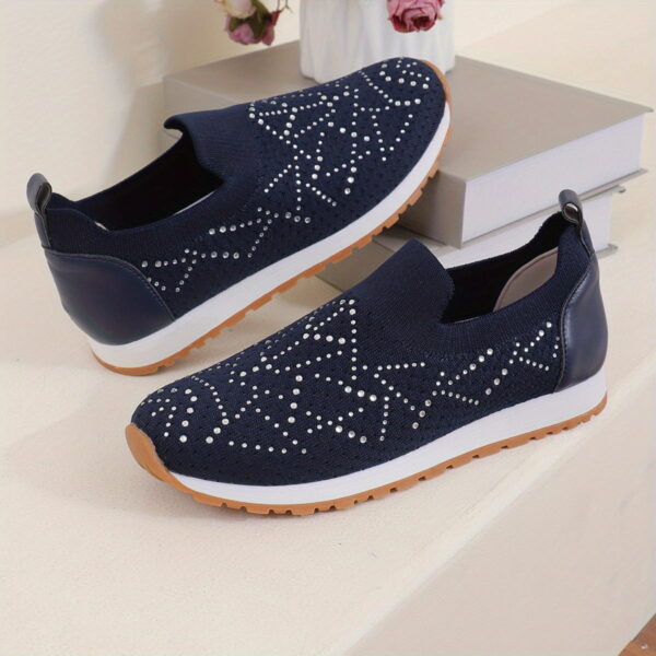 Sports Shoes