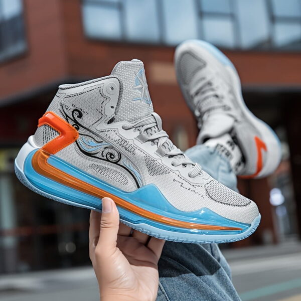 Sports Shoes