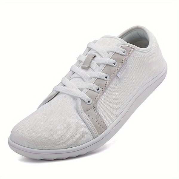 sports shoes