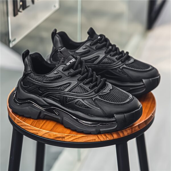 Sports Shoes