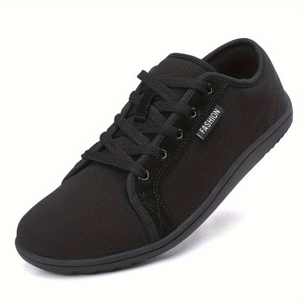 sports shoes