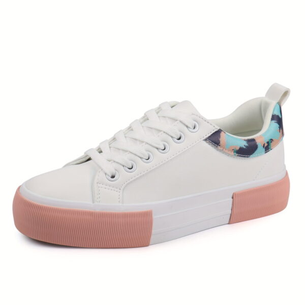 Sports Shoes