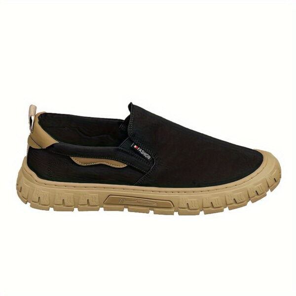 sports shoes