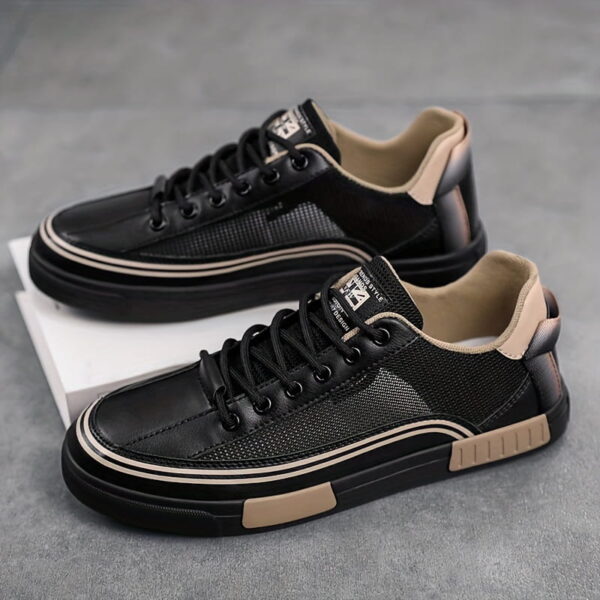 Sports Shoes