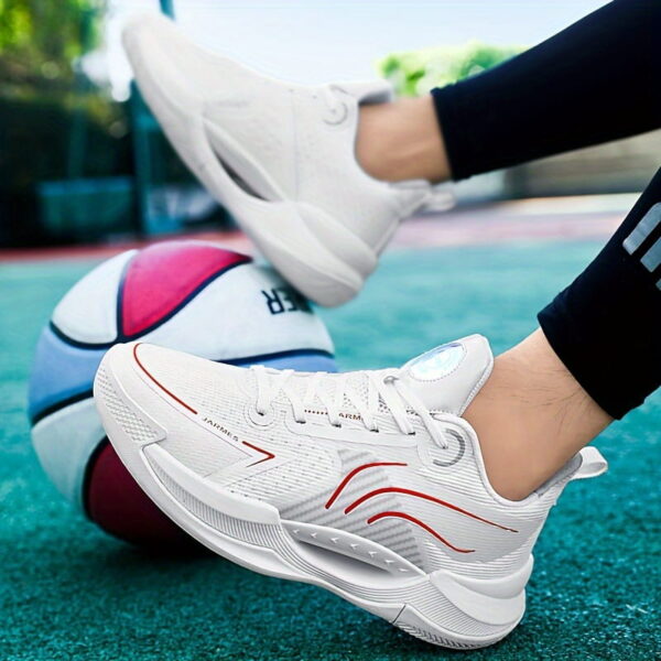 sports shoes