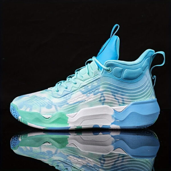Sports Shoes