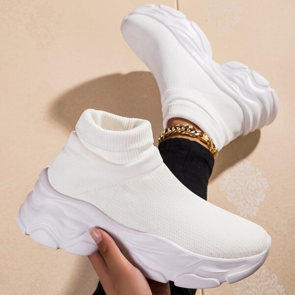 57 Sneaker