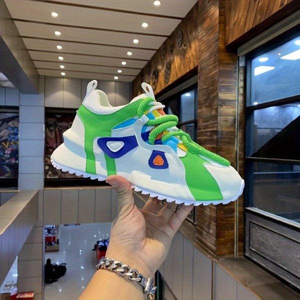 Sneaker