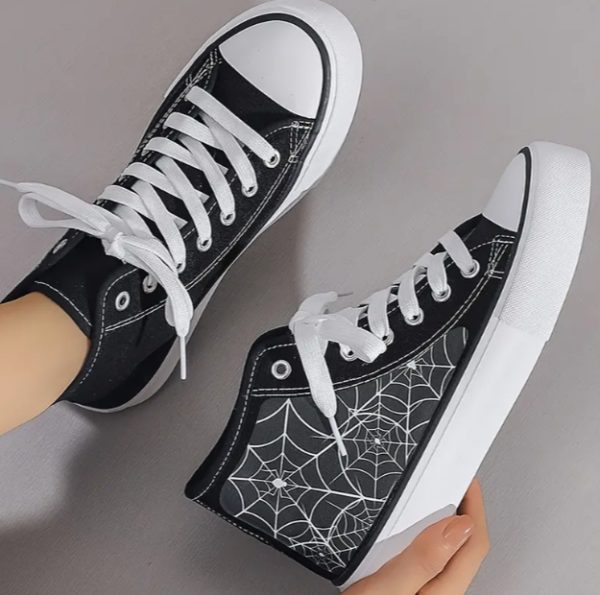 Sneaker